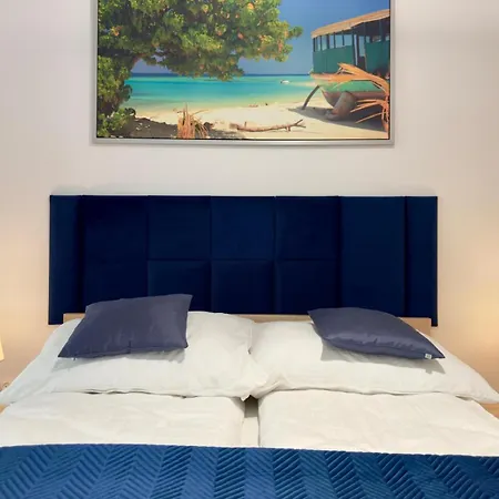 Apartment Klonowa 7 *