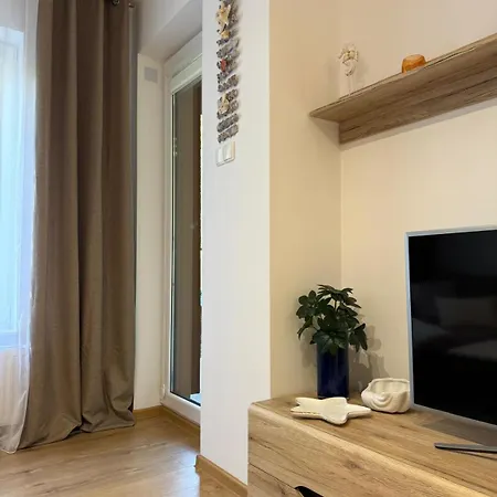 Klonowa 7 Apartment *