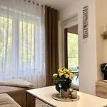 Klonowa 7 * Kołobrzeg
