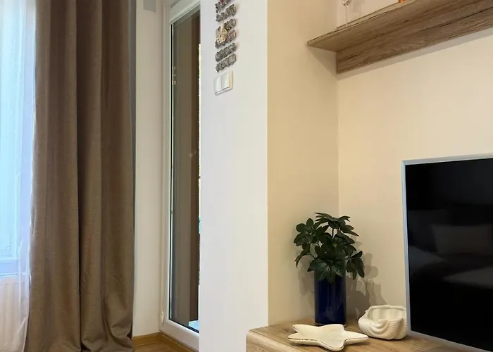 Klonowa 7 Apartment *